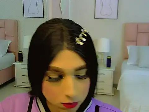 Snapshot of Luna_LaFontaine chatting on 6, 10, 2025 Luna LaFontaine online show from 6, 10, 2025