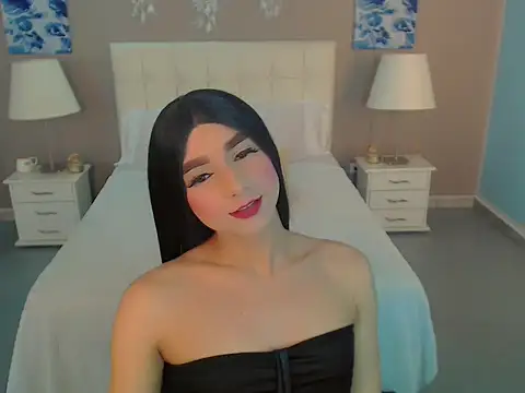 Snapshot of Luna_LaFontaine chatting on 15, 10, 2025 Luna LaFontaine online show from 15, 10, 2025