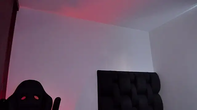 Snapshot of CHRIS_MORGAN1 chatting on 16, 10, 2025 CHRIS MORGAN1 online show from 16, 10, 2025