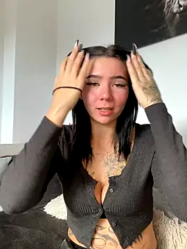 Snapshot of YoungZoexx chatting on 30, 10, 2025 YoungZoexx online show from 30, 10, 2025