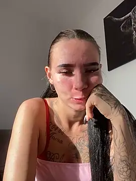 Snapshot of YoungZoexx chatting on 11, 11, 2025 YoungZoexx online show from 11, 11, 2025