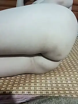 tulip-bae online show from 1, 11, 2025