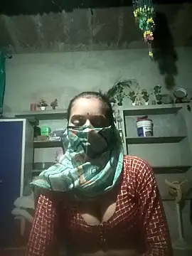 Snapshot of Cuty_kanchna chatting on 17, 10, 2025 Cuty kanchna online show from 17, 10, 2025