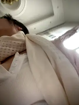 Snapshot of yourkeer chatting on 21, 12, 2025 yourkeer online show from 21, 12, 2025