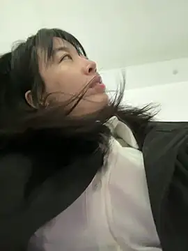 Snapshot of yourkeer chatting on 15, 1, 2026 yourkeer online show from 15, 1, 2026