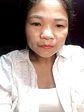 Snapshot of maybaby- chatting on 7, 10, 2025 maybaby- online show from 7, 10, 2025