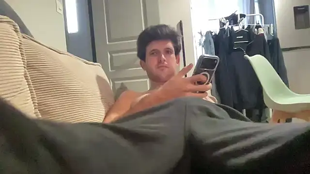 Snapshot of VersaGoo chatting on 19, 12, 2025 VersaGoo online show from 19, 12, 2025