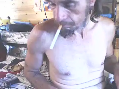 Snapshot of LetMeLiqU chatting on 8, 8, 2026 LetMeLiqU online show from 8, 8, 2026