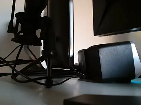 Snapshot of Sex_bomb30 chatting on 13, 10, 2025 Sex bomb30 online show from 13, 10, 2025