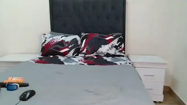 Snapshot of Sex_bomb30 chatting on 23, 11, 2025 Sex bomb30 online show from 23, 11, 2025