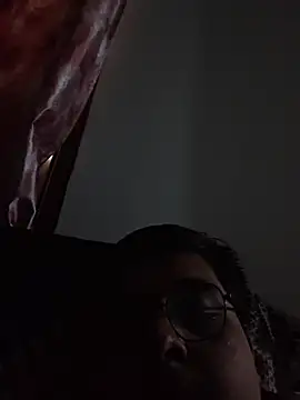 Snapshot of UsurpedThaw chatting on 16, 11, 2025 UsurpedThaw online show from 16, 11, 2025