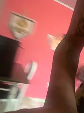 Snapshot of Priihmedeiros chatting on 1, 12, 2025 Priihmedeiros online show from 1, 12, 2025