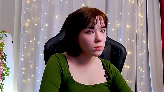 Kelly foox online show from 6, 10, 2025