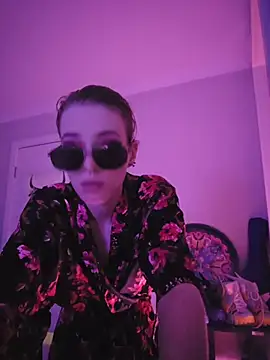 lonely Cosplay chick online show from 19, 11, 2025