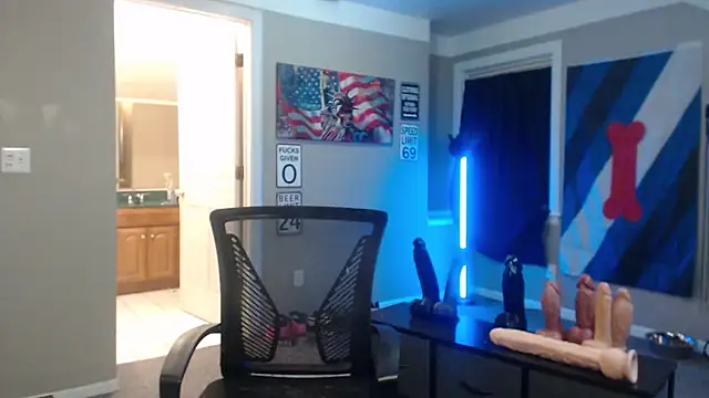 Snapshot of Michigan9000 chatting on 2, 4, 2026 Michigan9000 online show from 2, 4, 2026