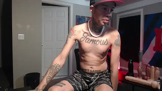 Snapshot of Michigan9000 chatting on 5, 4, 2026 Michigan9000 online show from 5, 4, 2026