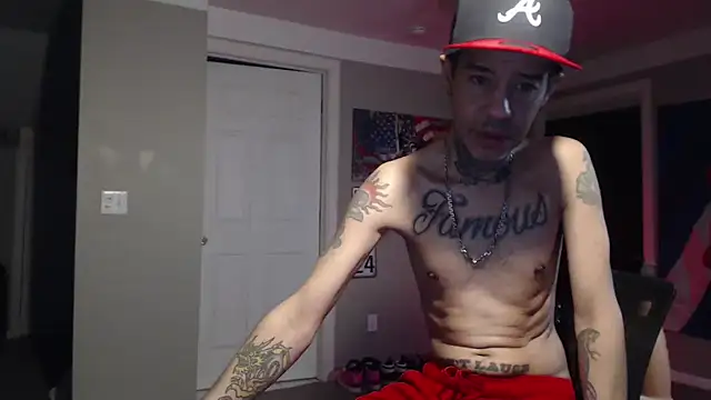 Snapshot of Michigan9000 chatting on 9, 4, 2026 Michigan9000 online show from 9, 4, 2026