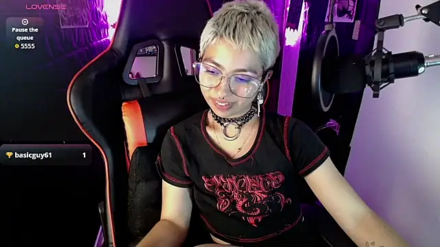 lunarichy22 online show from 16, 12, 2025