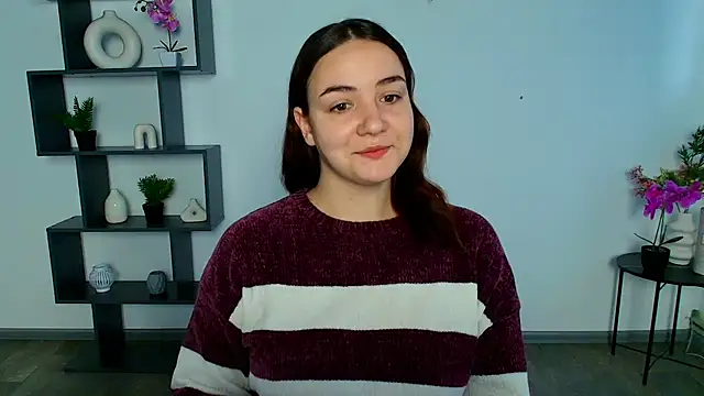 Snapshot of OliviaMontgommery chatting on 14, 12, 2025 OliviaMontgommery online show from 14, 12, 2025