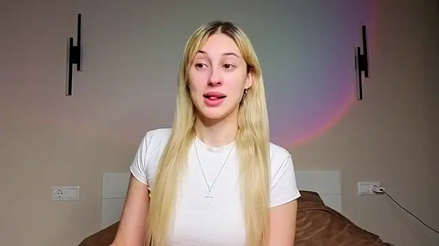 foxy vivi online show from 3, 11, 2025