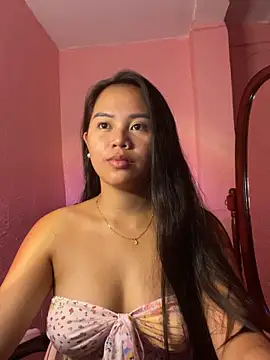 Funtasee Andi online show from 13, 4, 2026