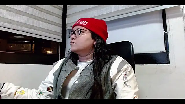 Snapshot of Xander_Taylor_ chatting on 25, 10, 2025 Xander Taylor online show from 25, 10, 2025