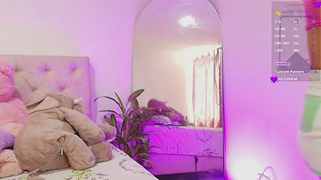 SoofiKiss online show from 20, 5, 2026