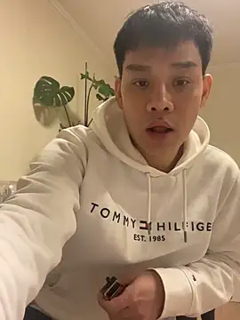 Snapshot of latava chatting on 16, 10, 2025 latava online show from 16, 10, 2025