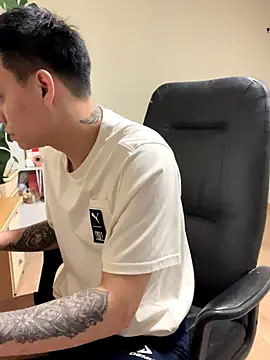 Snapshot of latava chatting on 26, 10, 2025 latava online show from 26, 10, 2025