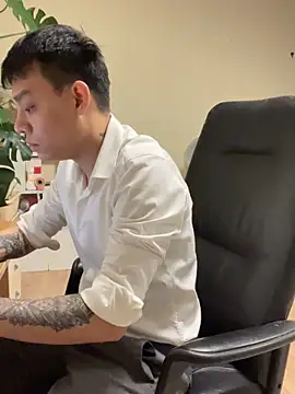 Snapshot of latava chatting on 29, 10, 2025 latava online show from 29, 10, 2025