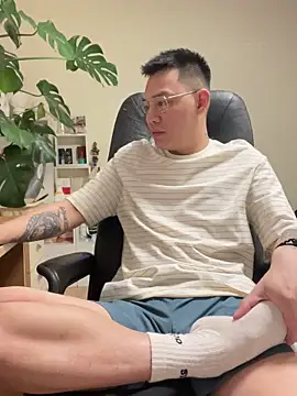 Snapshot of latava chatting on 29, 11, 2025 latava online show from 29, 11, 2025