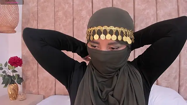  alishaa c online show from 25, 10, 2025