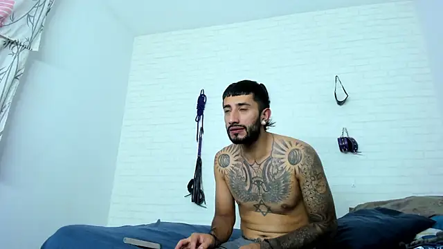 sofiandnick smith online show from 14, 3, 2026