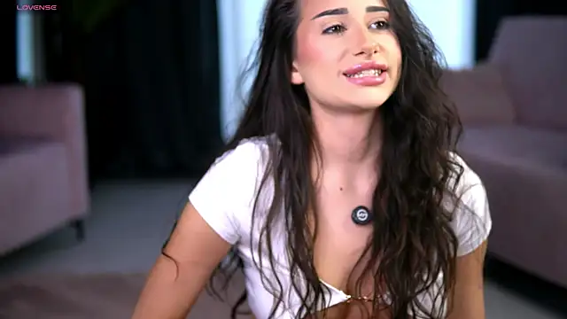 Snapshot of AlishaSkye chatting on 14, 11, 2025 AlishaSkye online show from 14, 11, 2025