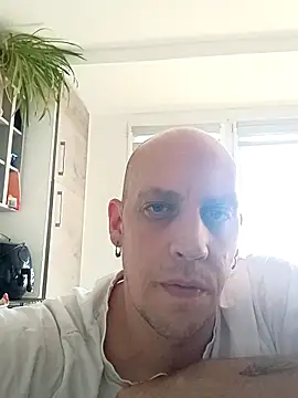 Kobradera1984 online show from 3, 10, 2025