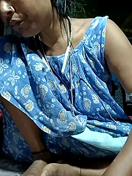 Snapshot of Hotty-romi3 chatting on 13, 10, 2025 Hotty-romi3 online show from 13, 10, 2025