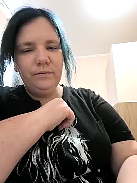  alexandra ray  online show from 19, 4, 2026