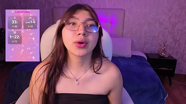 zoe capeli online show from 20, 10, 2025