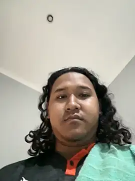 Snapshot of latexidn chatting on 3, 12, 2025 latexidn online show from 3, 12, 2025