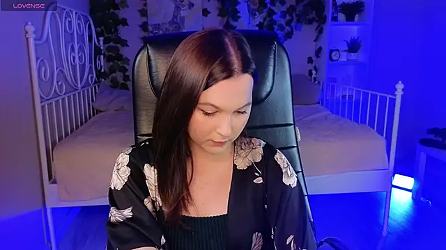 Snapshot of Ruth_Partt chatting on 21, 10, 2025 Ruth Partt online show from 21, 10, 2025