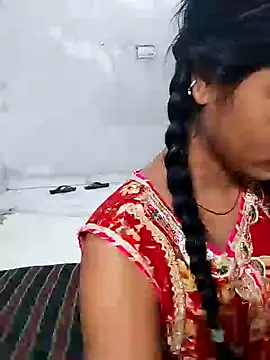 Snapshot of Saniya_Doll chatting on 4, 11, 2025 Saniya Doll online show from 4, 11, 2025