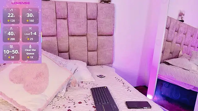 AmyVega  online show from 14, 11, 2025