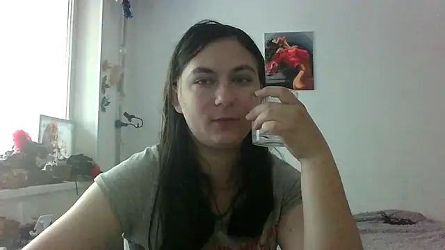 Snapshot of Twolatte1520 chatting on 19, 7, 2026 Twolatte1520 online show from 19, 7, 2026