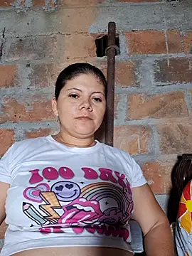 Snapshot of lady_and_charly chatting on 17, 12, 2025 lady and charly online show from 17, 12, 2025