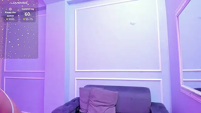 Snapshot of AliceJackkson chatting on 28, 11, 2025 AliceJackkson online show from 28, 11, 2025