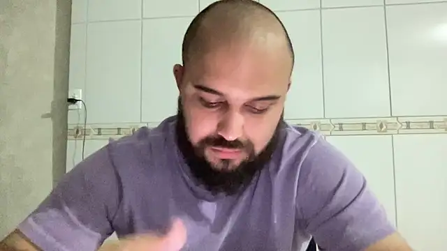 Snapshot of mayday2025m chatting on 5, 12, 2025 mayday2025m online show from 5, 12, 2025