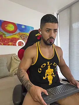 Snapshot of Ezzio_Scolaro chatting on 15, 7, 2026 Ezzio Scolaro online show from 15, 7, 2026