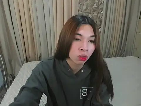 Yourdreamgoddess online show from 14, 4, 2026