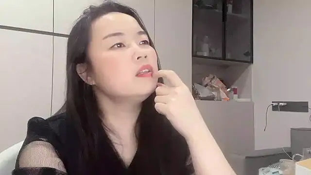 zhiqiu- online show from 19, 10, 2025