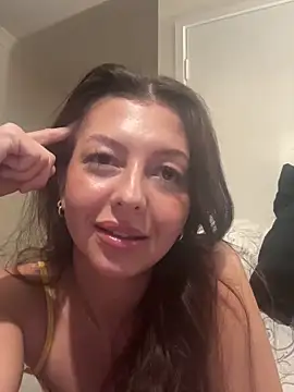 Snapshot of LuluMaexox chatting on 5, 10, 2025 LuluMaexox online show from 5, 10, 2025